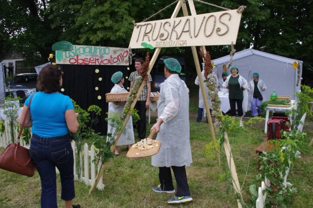 Projektas „Kartu dainoj ir giesmėj“ tęsiasi......